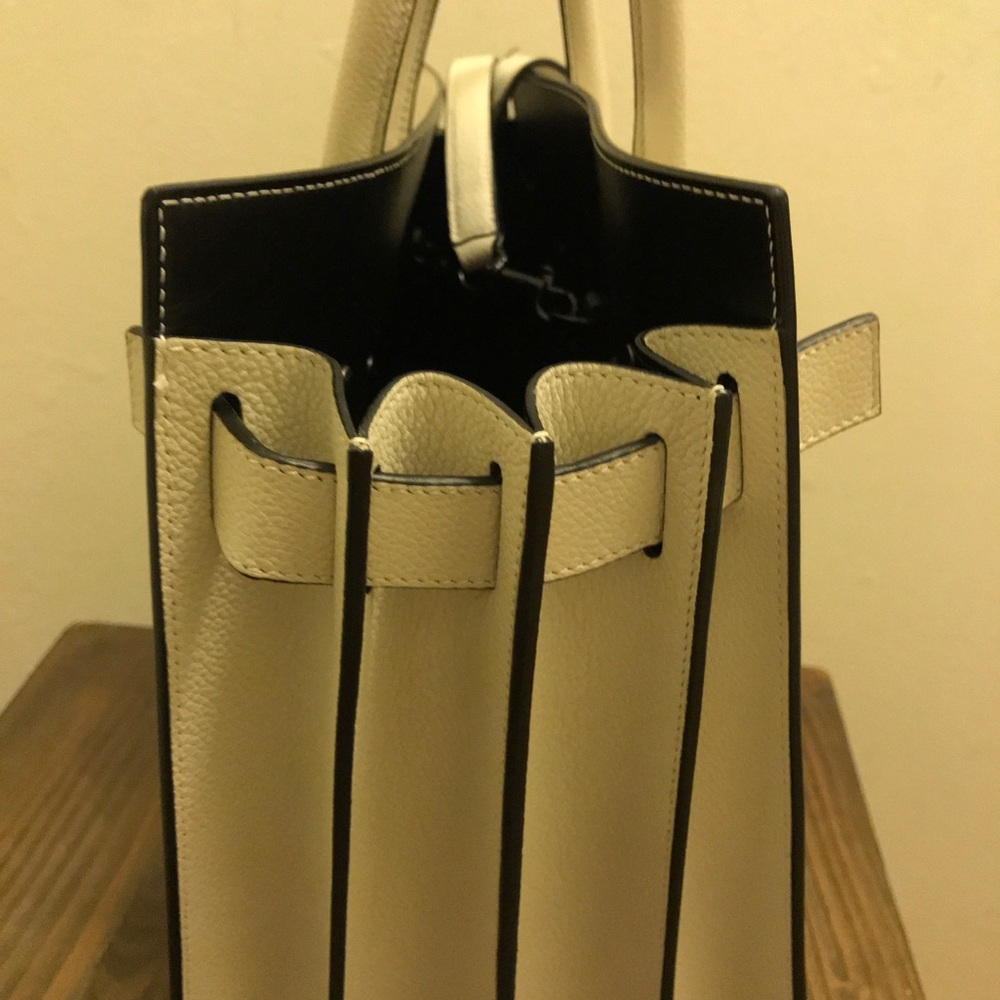 SAINT LAURENT SAC DE JOUR - Picture 7 of 8